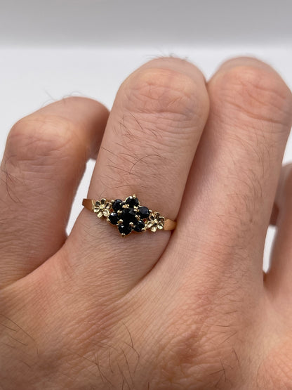 9ct gold sapphire cluster ring