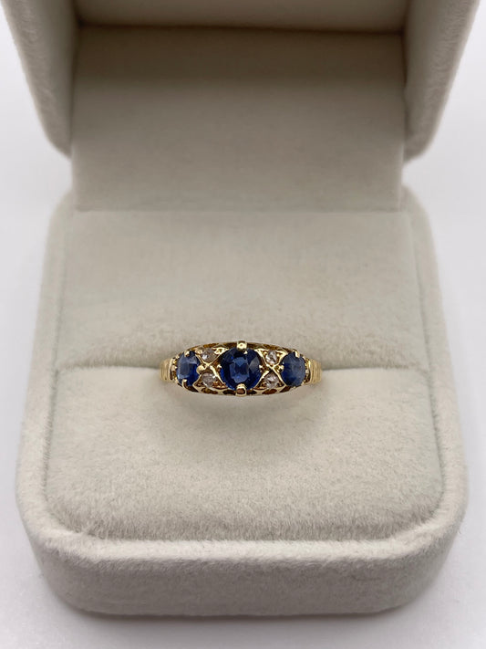 18ct gold diamond cluster ring