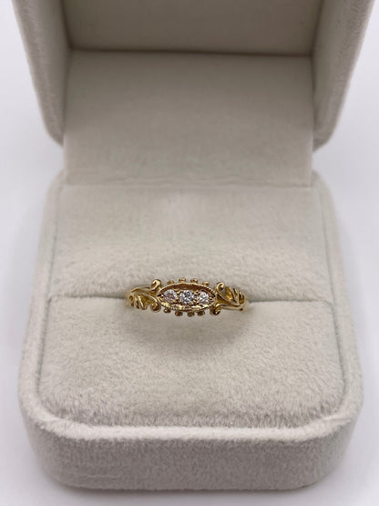 9ct gold diamond ring