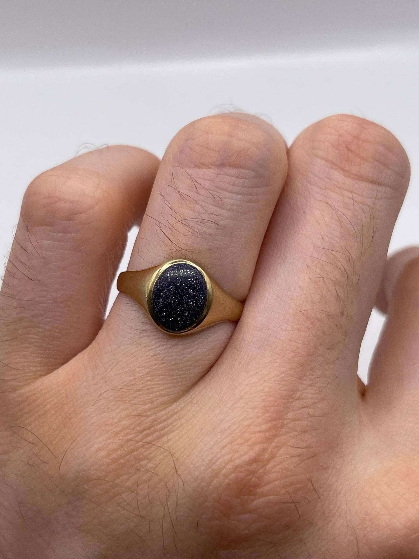 9ct gold sandstone signet ring