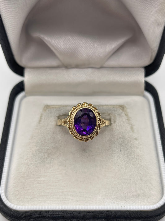9ct gold amethyst ring