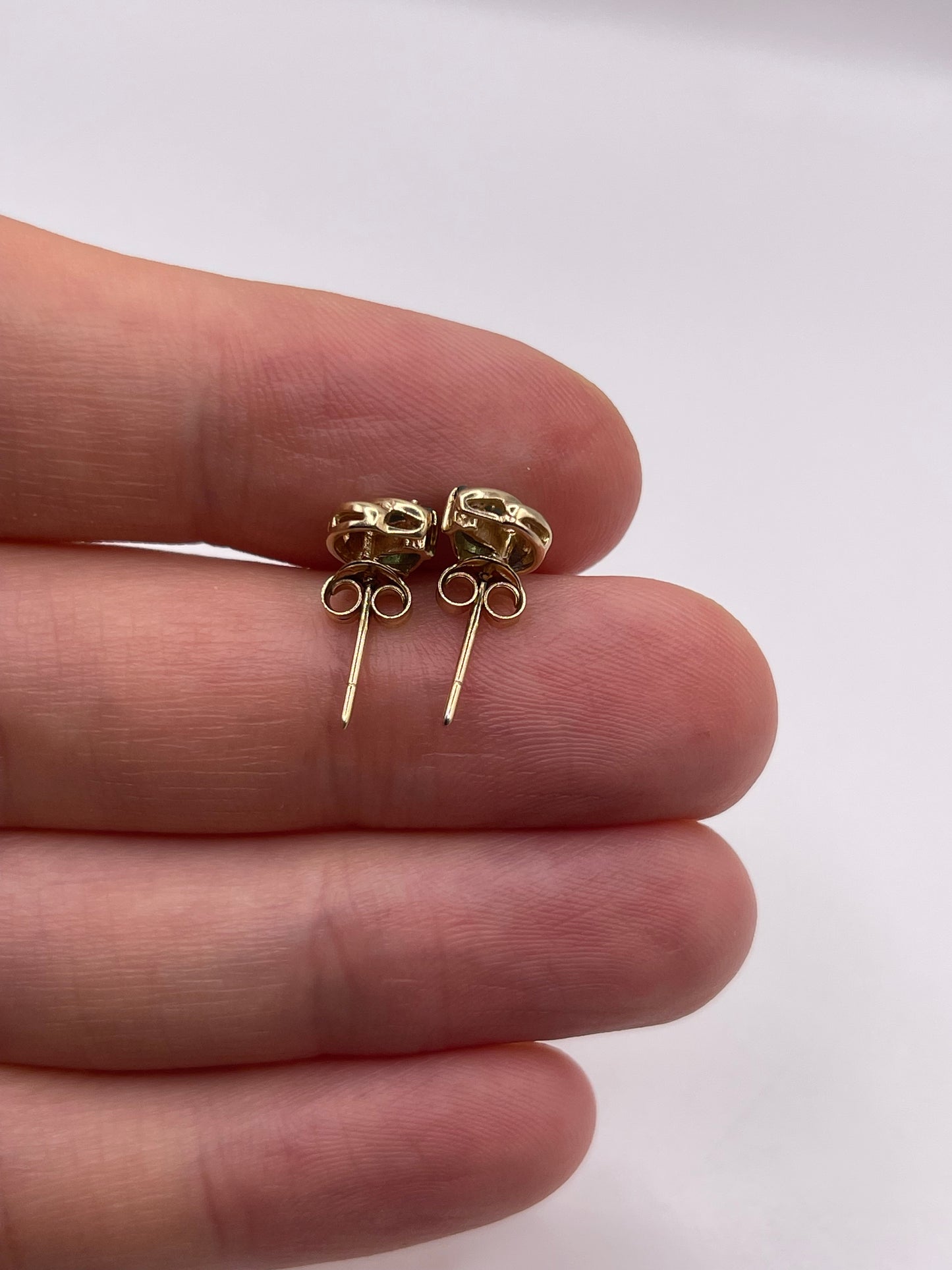 9ct gold emerald and diamond earrings