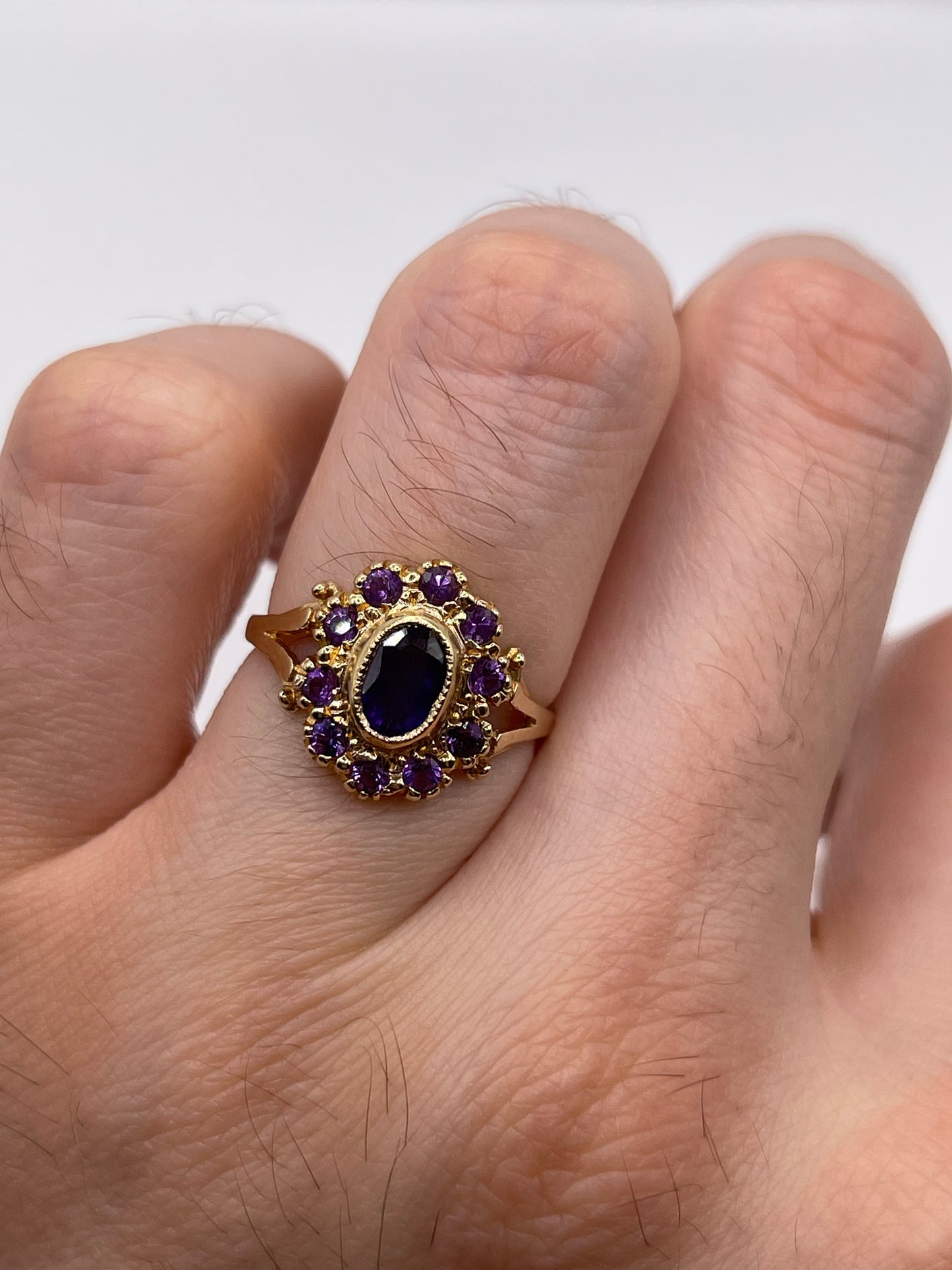 9ct gold amethyst cluster ring