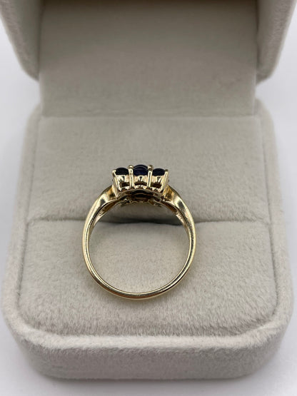 9ct gold cabochon sapphire and diamond ring