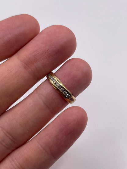 9ct gold diamond ring