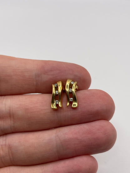 18ct gold diamond earrings