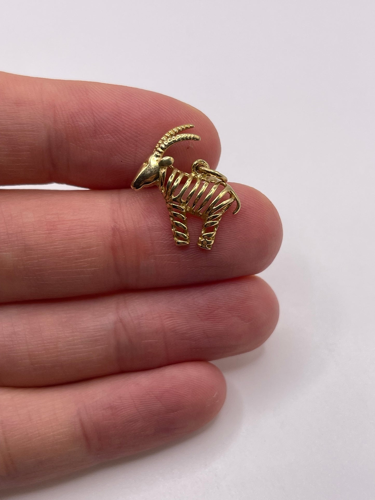 9ct gold goat charm
