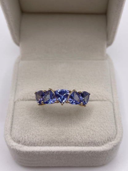 9ct gold tanzanite ring