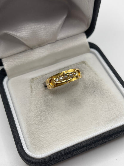 Antique 15ct gold pearl ring