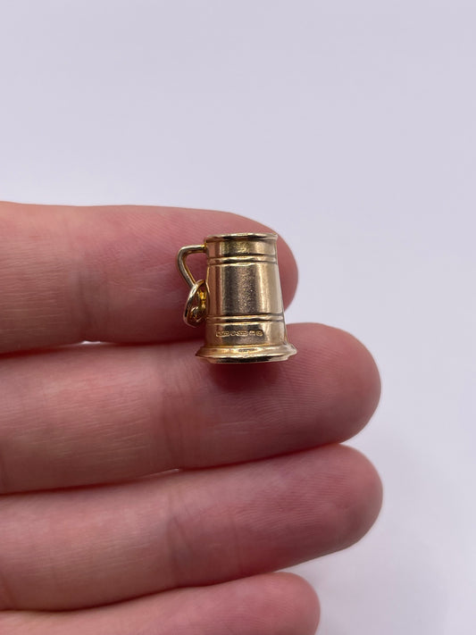 9ct gold tankard charm
