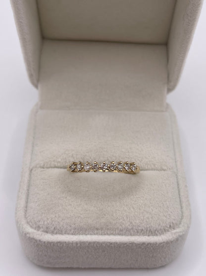 9ct gold diamond ring