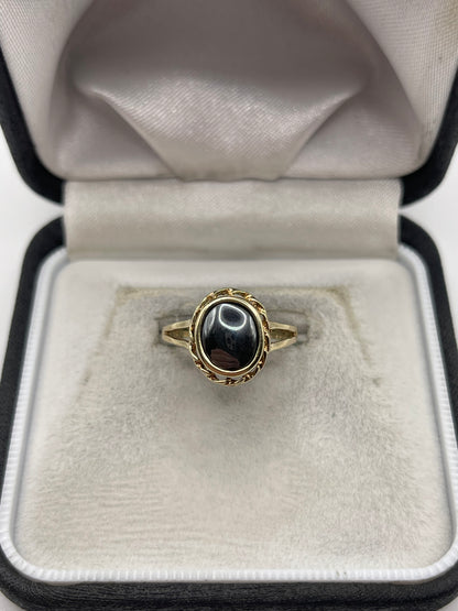 9ct gold hematite ring