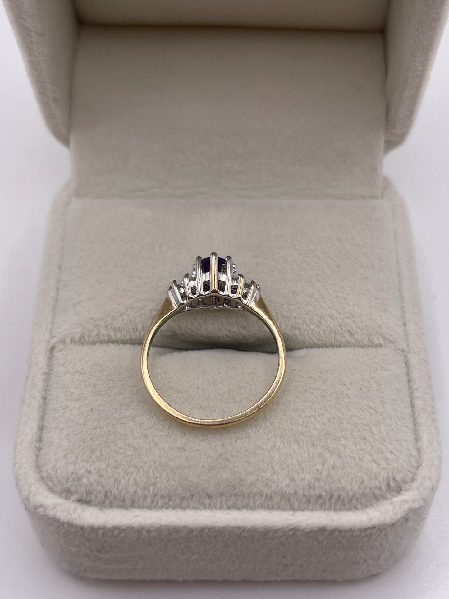 9ct gold amethyst and diamond ring