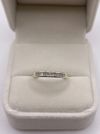 9ct white gold diamond ring