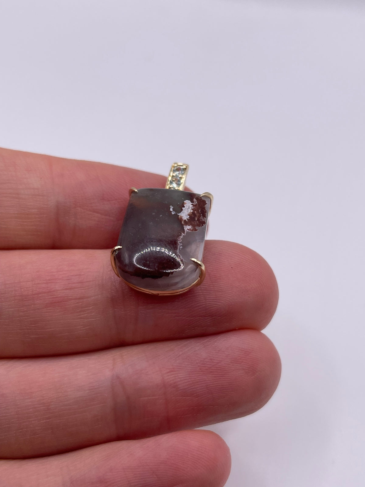 9ct gold aquaprase and topaz pendant