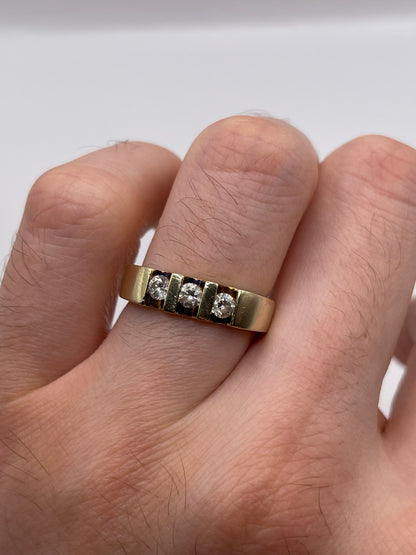 9ct gold cz ring