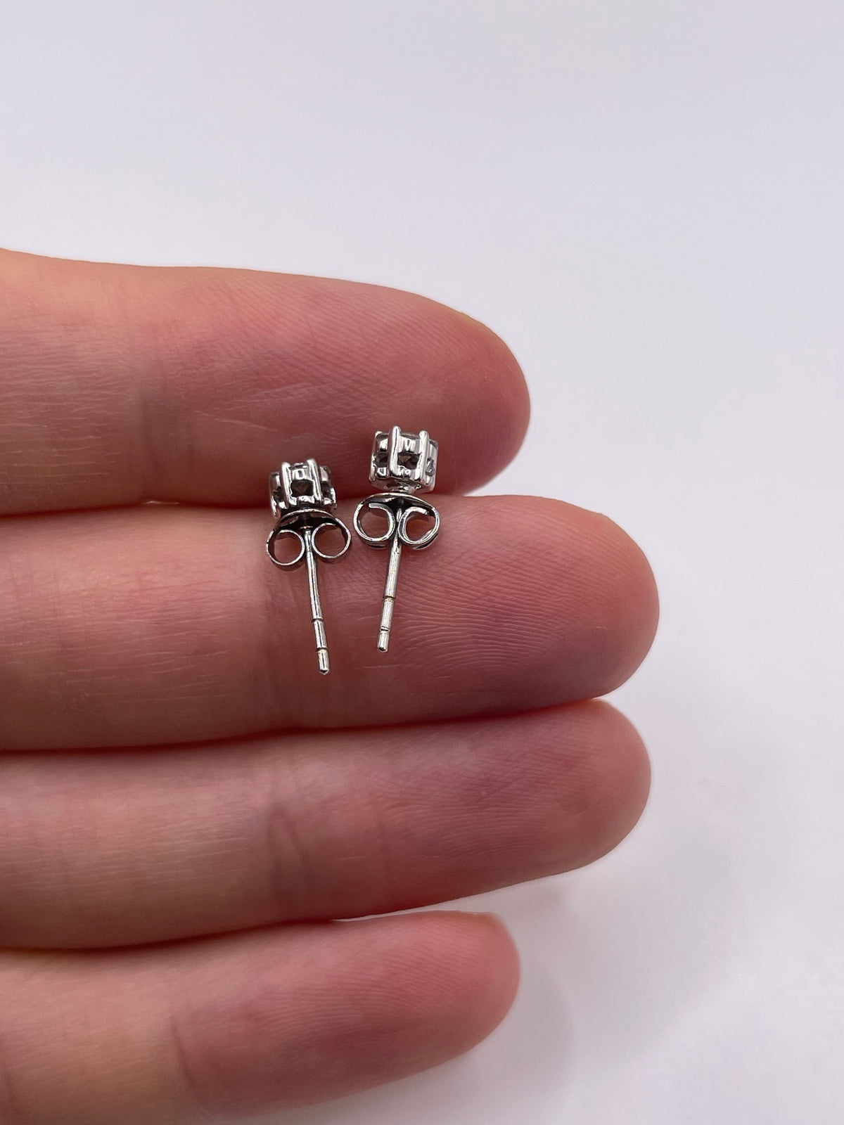 9ct white gold diamond earrings