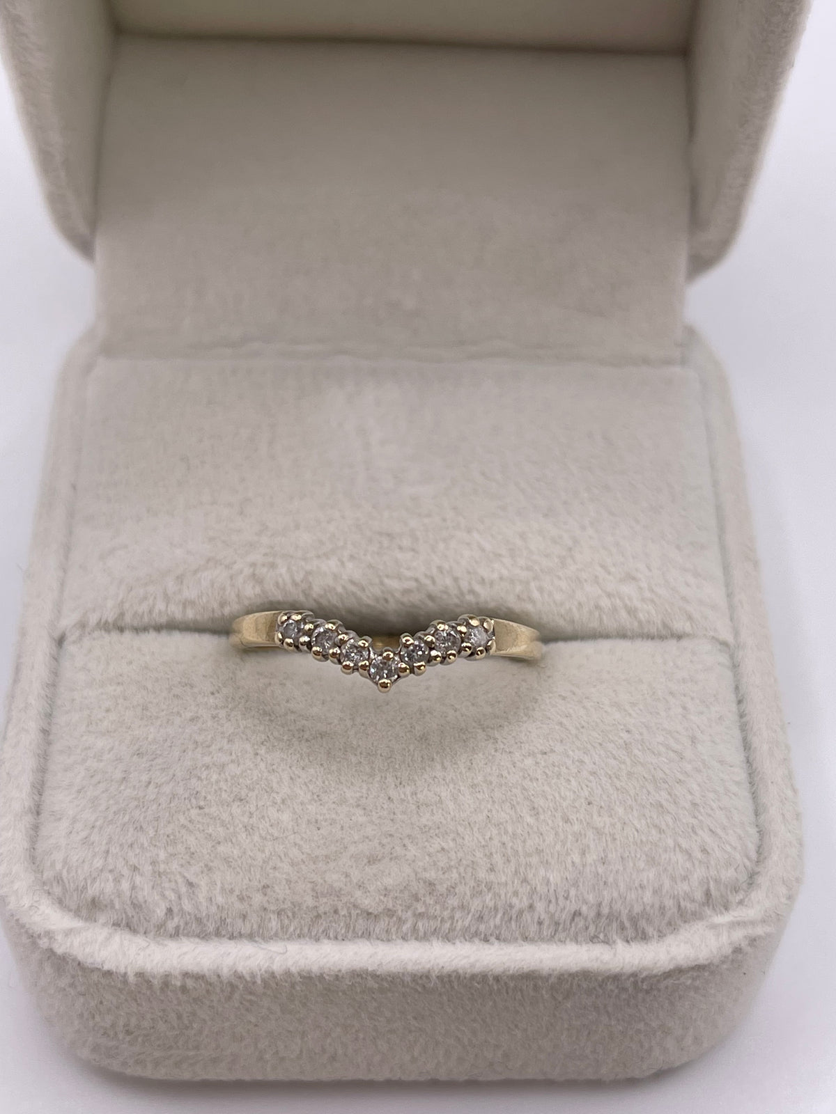 9ct gold diamond wishbone ring