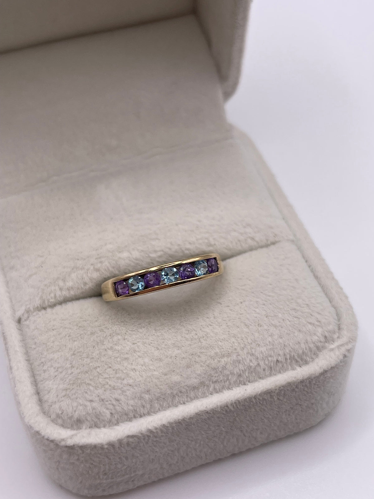 9ct gold amethyst and topaz ring