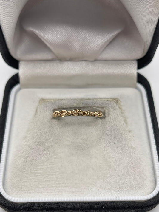 9ct gold band