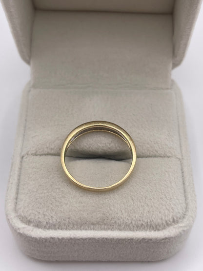 9ct gold diamond ring