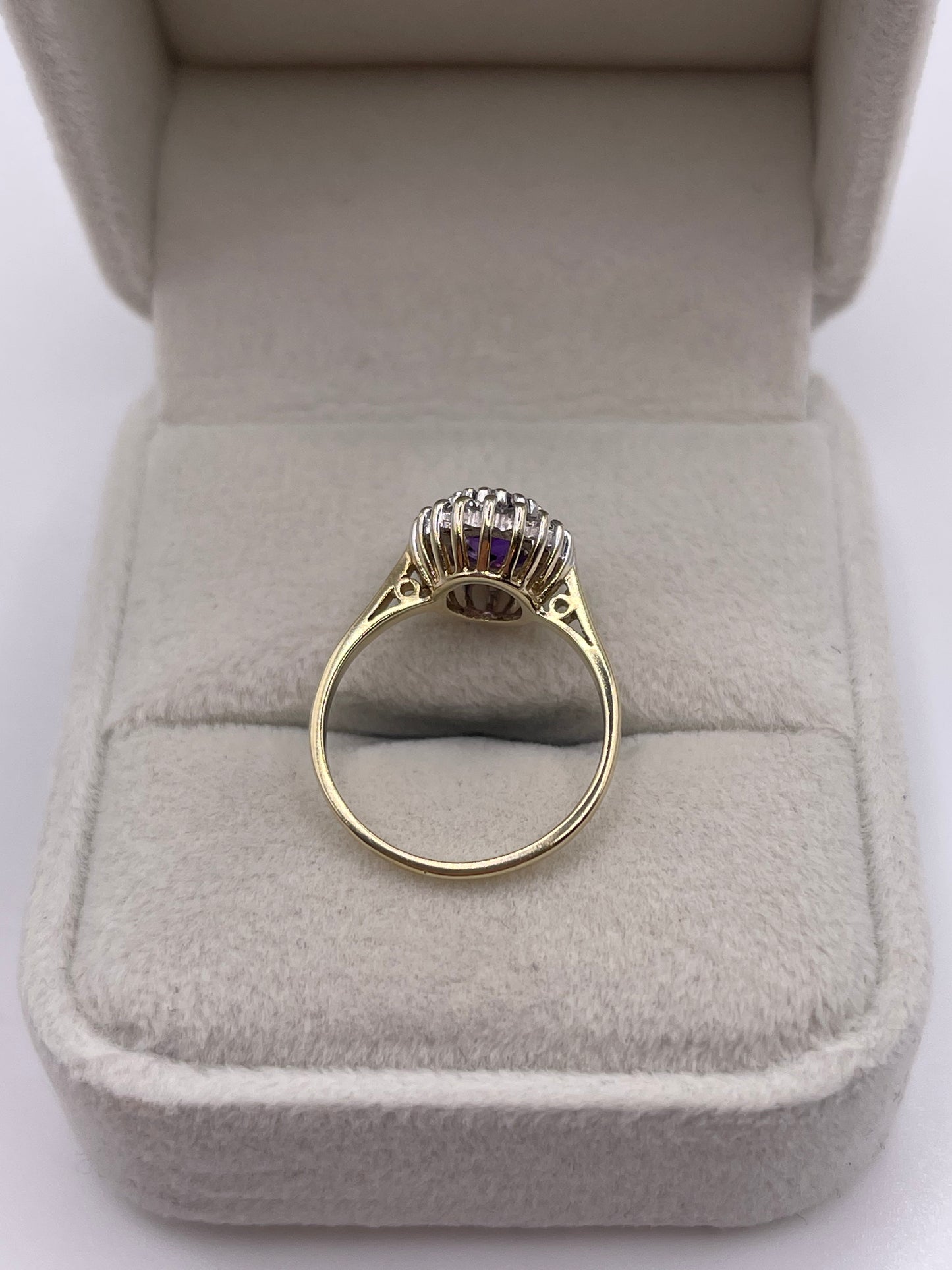9ct gold amethyst and diamond ring