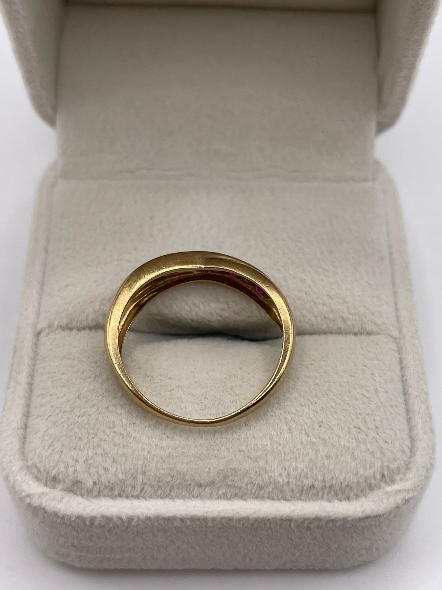 9ct gold ruby and diamond ring