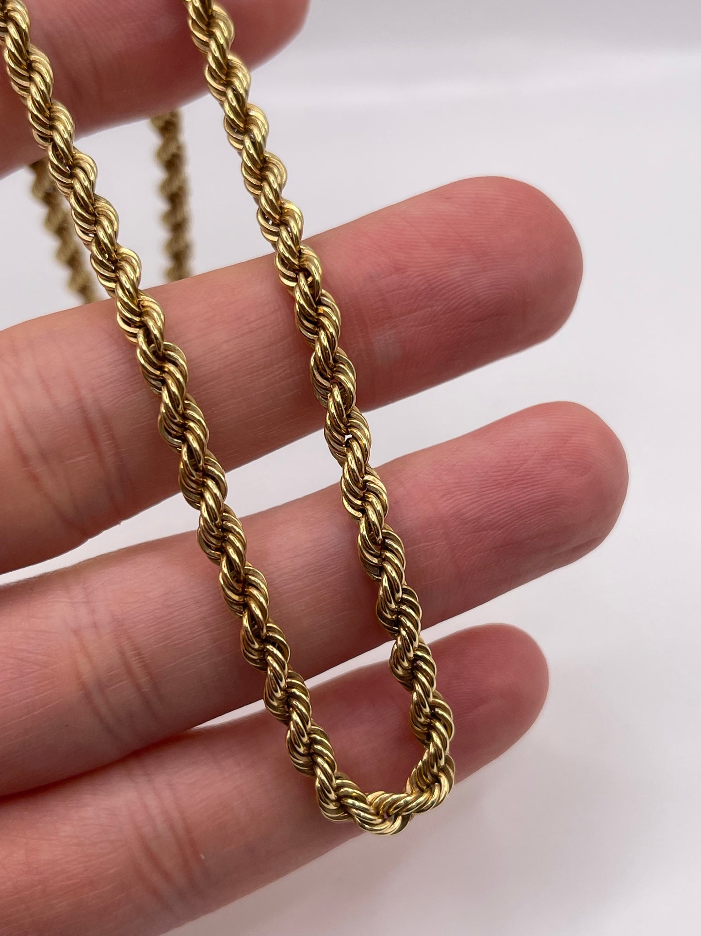 9ct gold chain 48