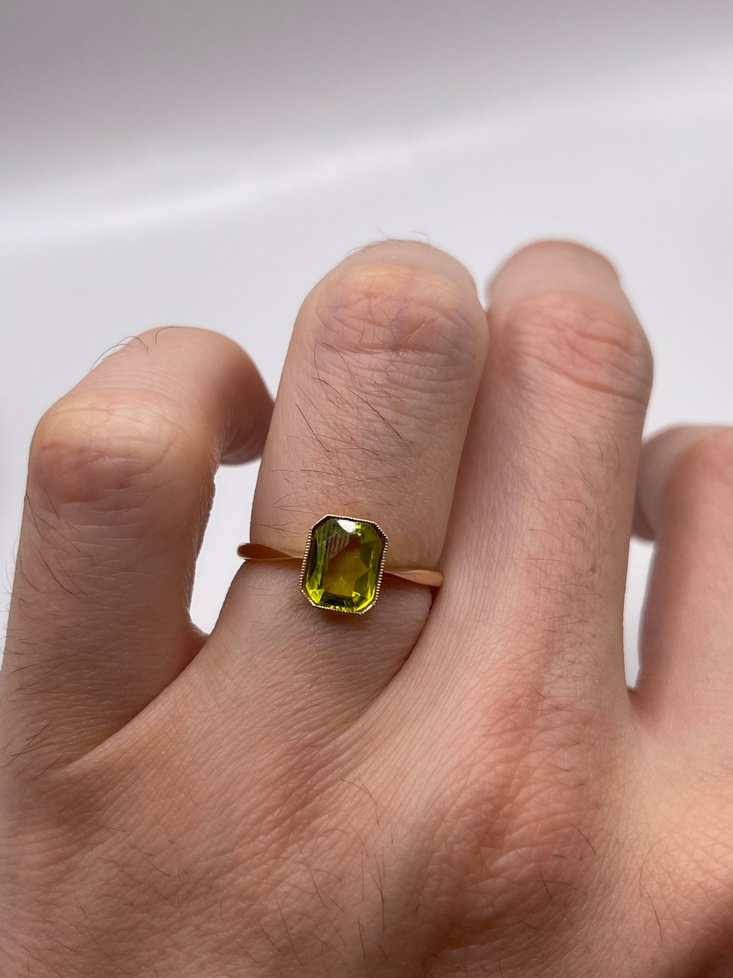 Antique 9ct rose gold paste ring