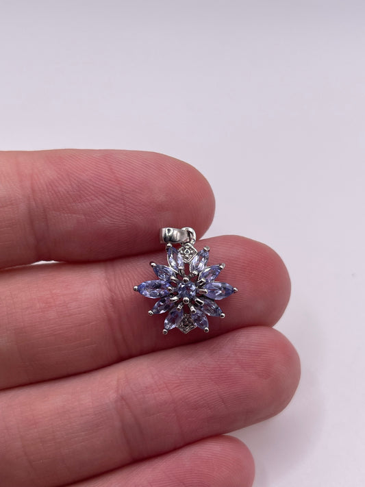 9ct white gold tanzanite and diamond pendant