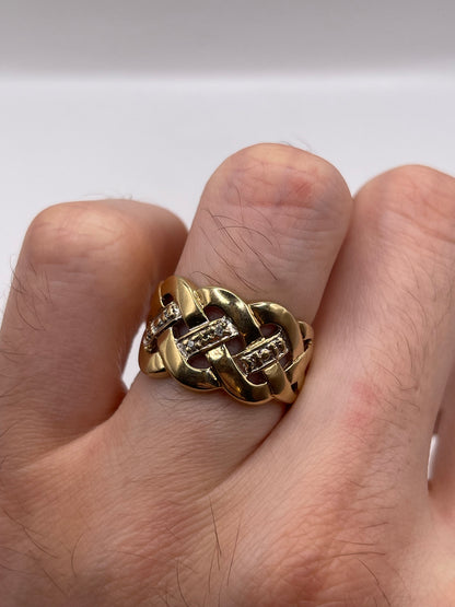 9ct gold diamond Celtic ring