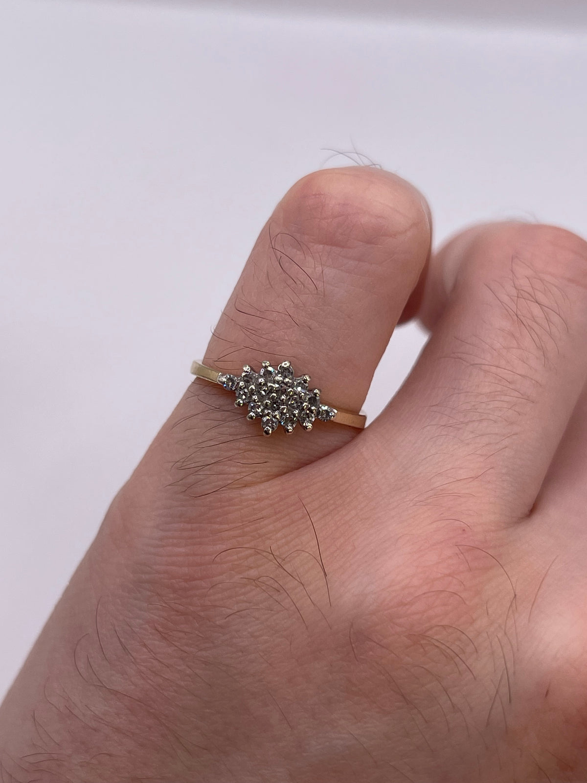 9ct gold diamond cluster ring