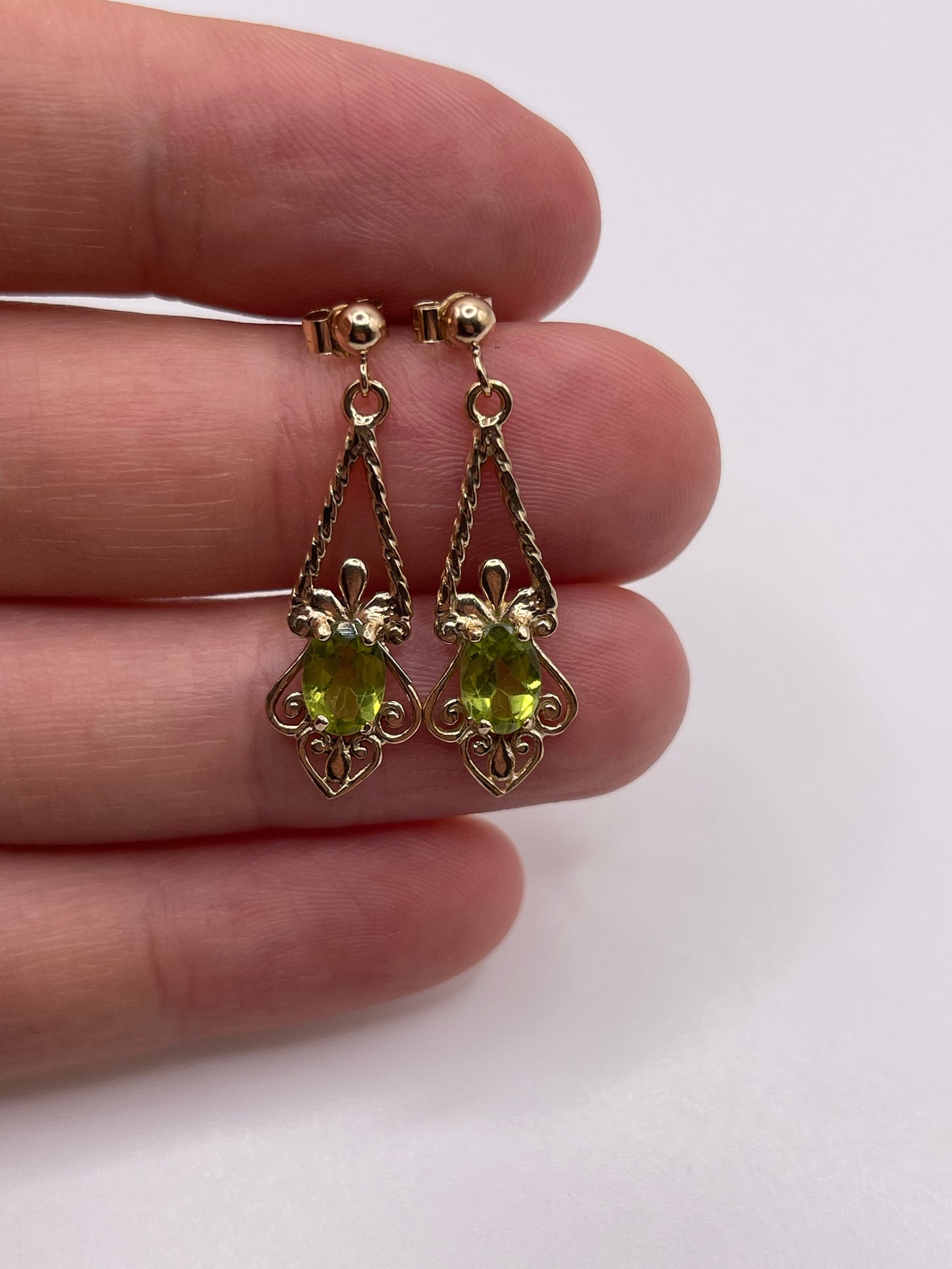 9ct gold peridot earrings