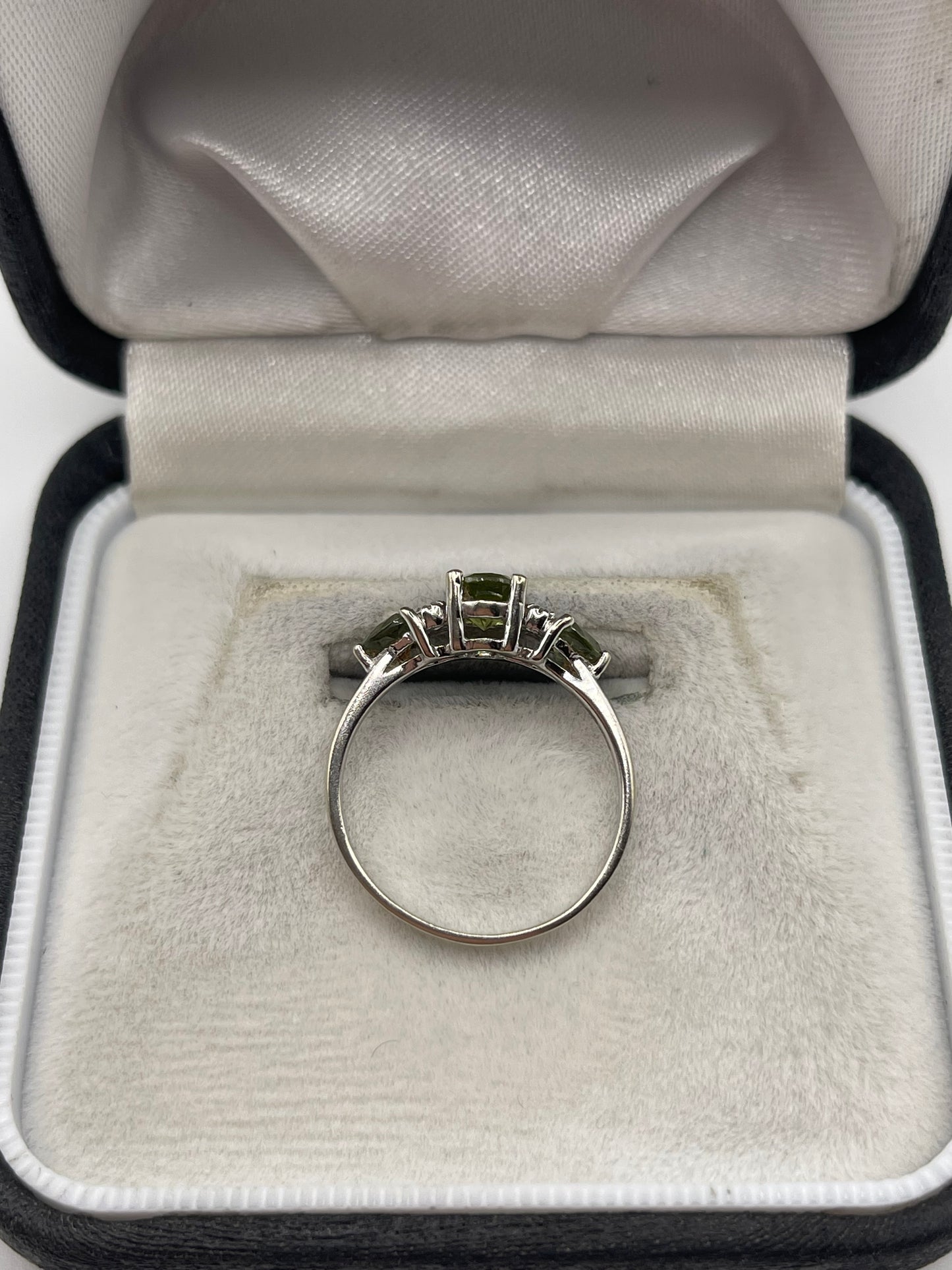 9ct white gold quartz and diamond ring