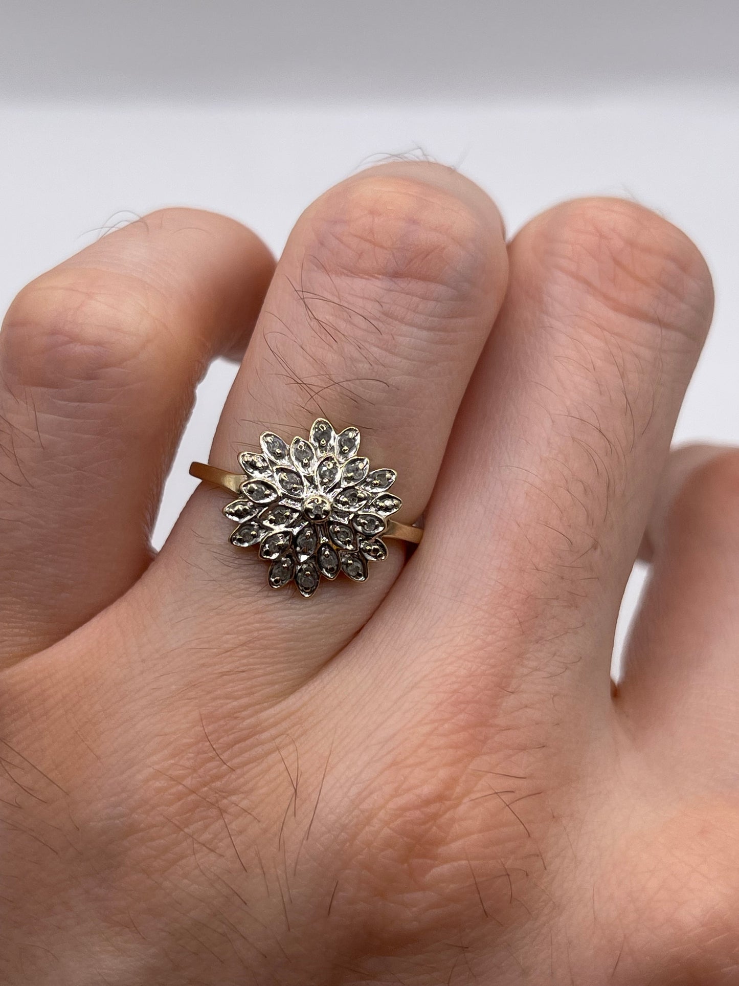 9ct gold diamond cluster ring