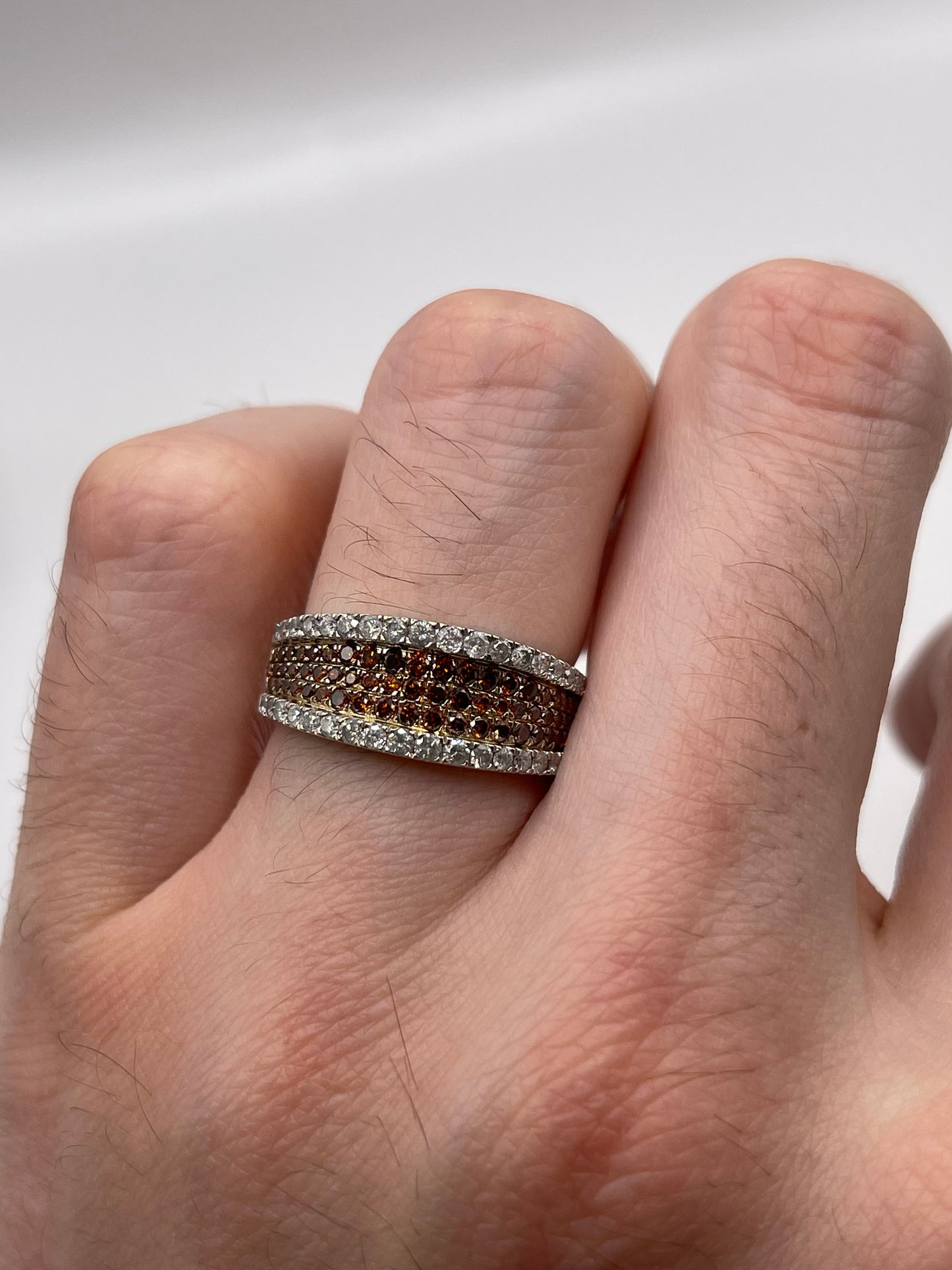 9ct white gold diamond cluster ring