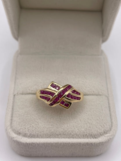 9ct gold ruby cluster ring