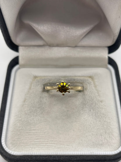 9ct gold sphene ring