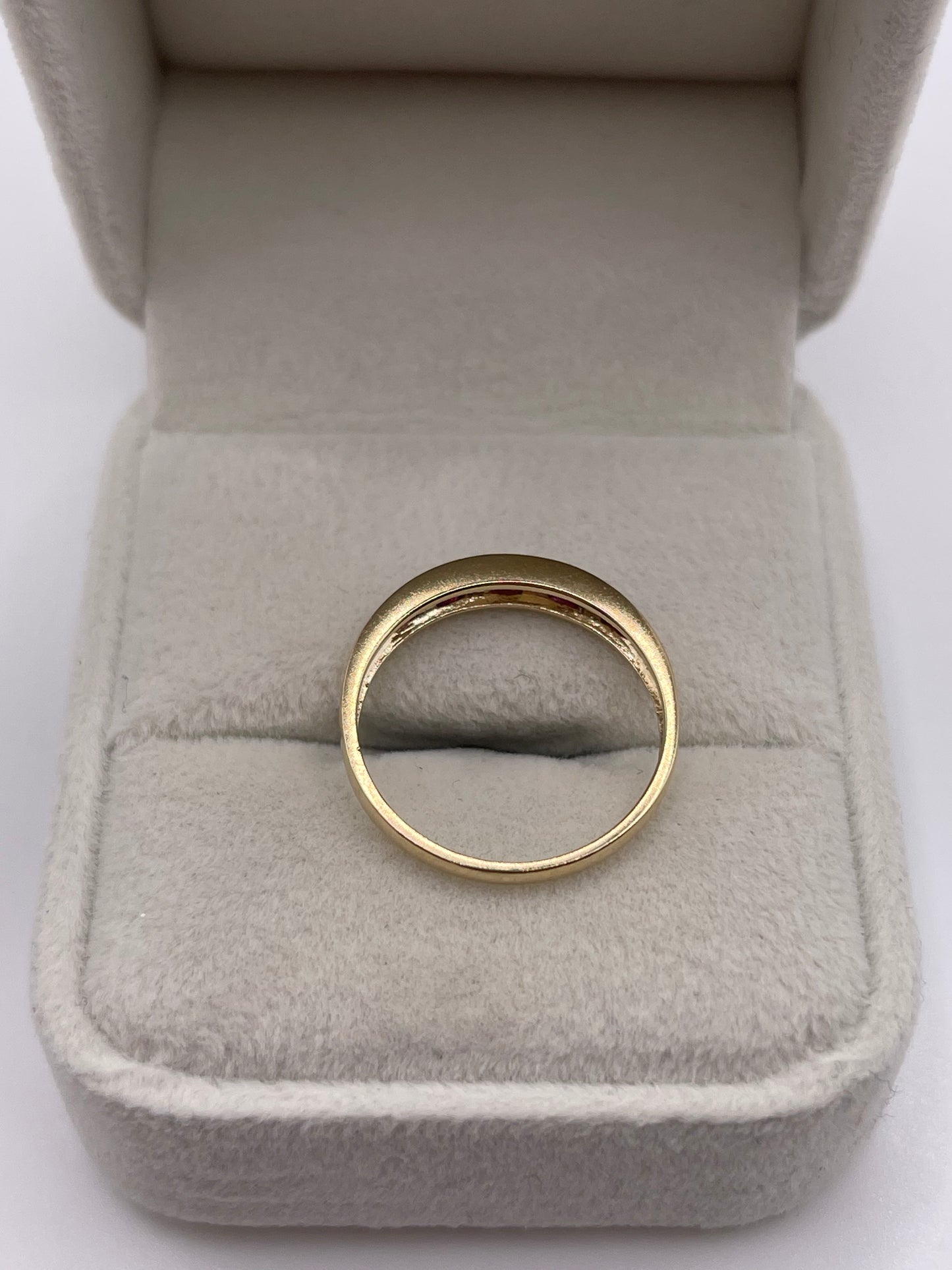 9ct gold ruby and diamond ring