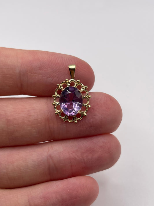 9ct gold amethyst pendant
