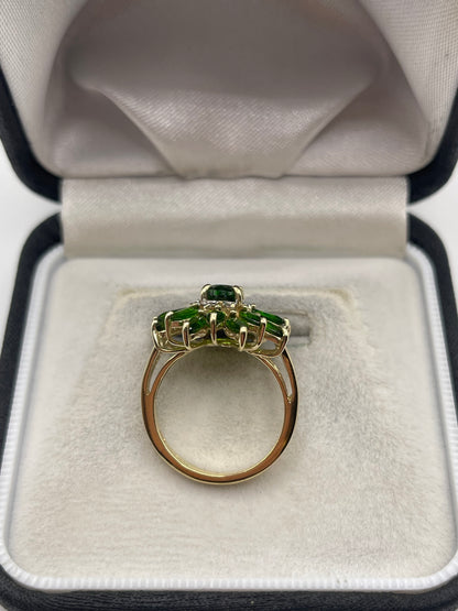 9ct gold diopside and diamond ring