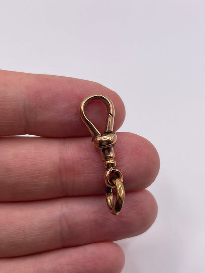 9ct rose gold dog clip 1