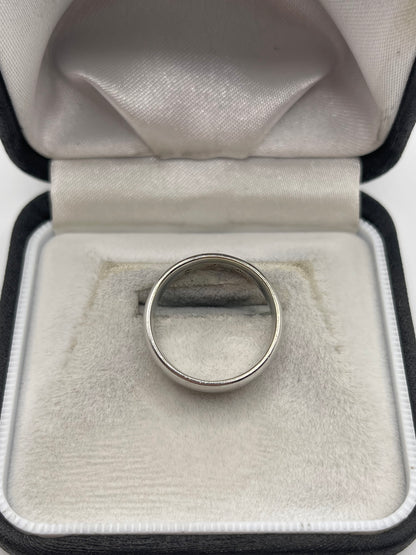 9ct white gold diamond ring