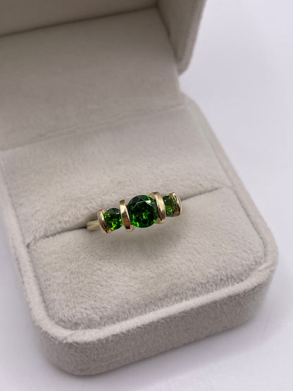 9ct gold diopside ring