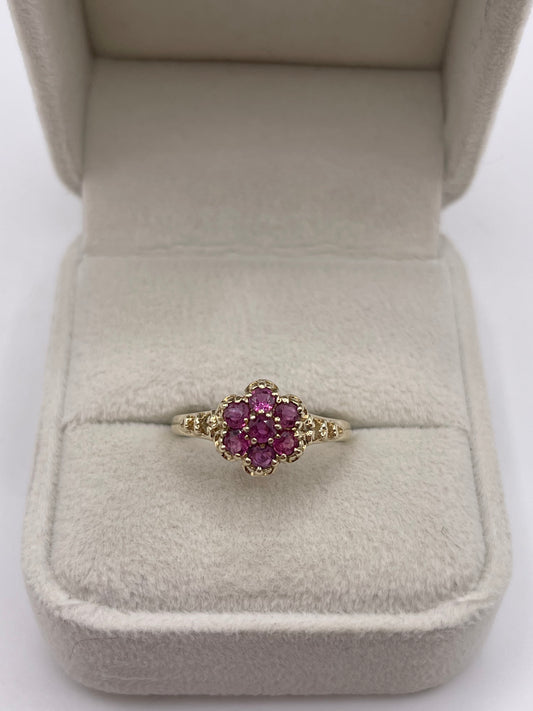 9ct gold ruby cluster ring