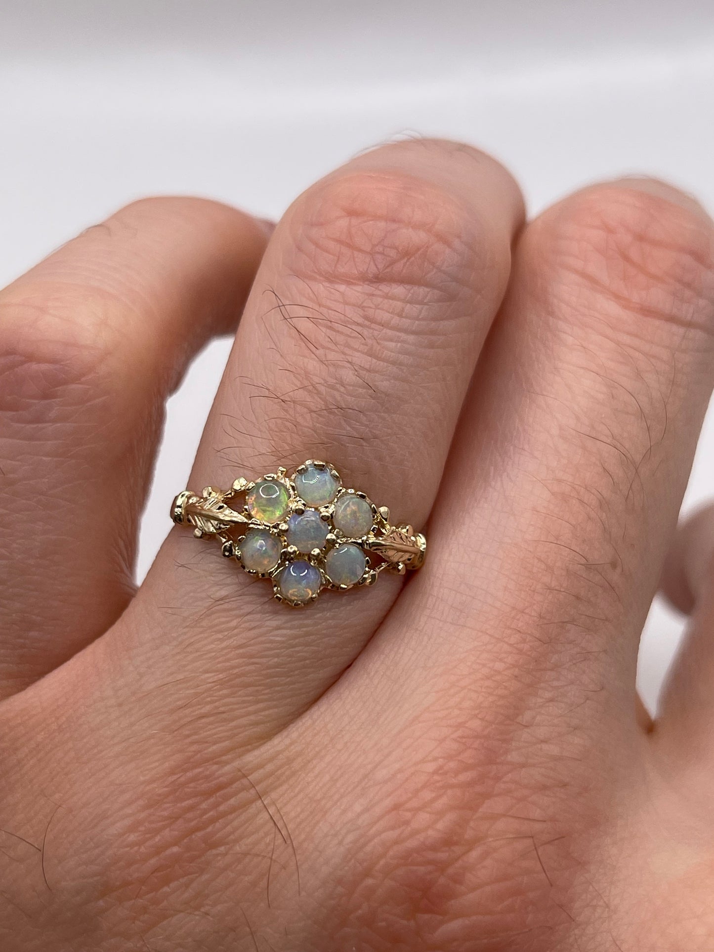 9ct gold opal cluster ring