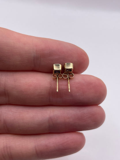 9ct gold topaz earrings