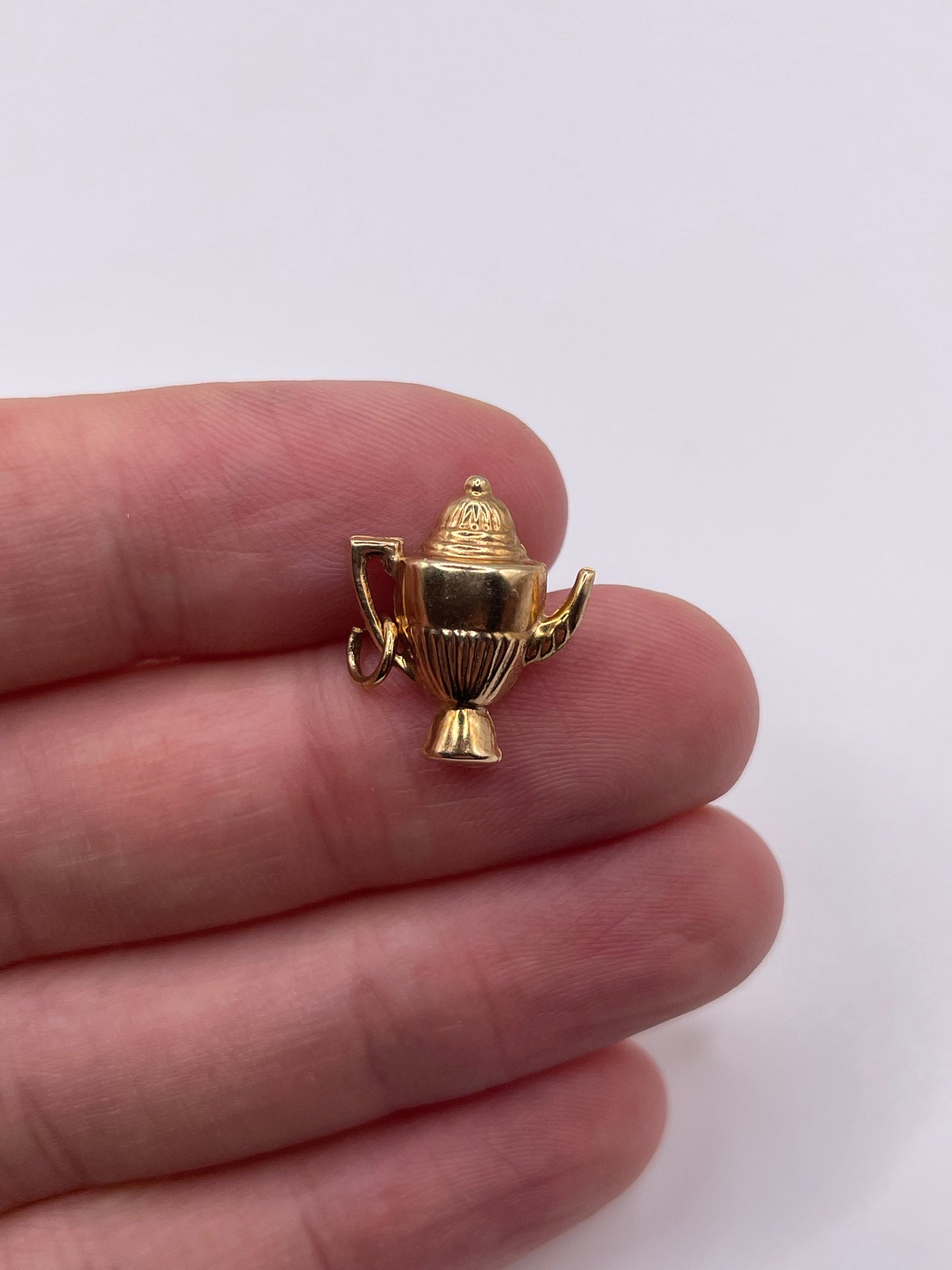 9ct gold coffee pot charm
