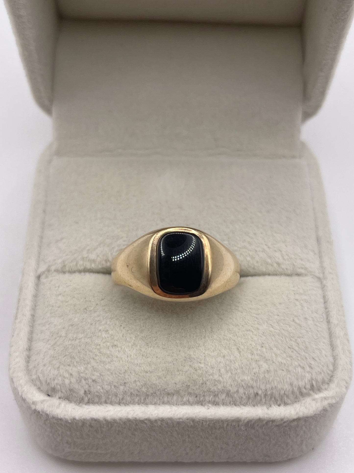 9ct gold onyx signet ring