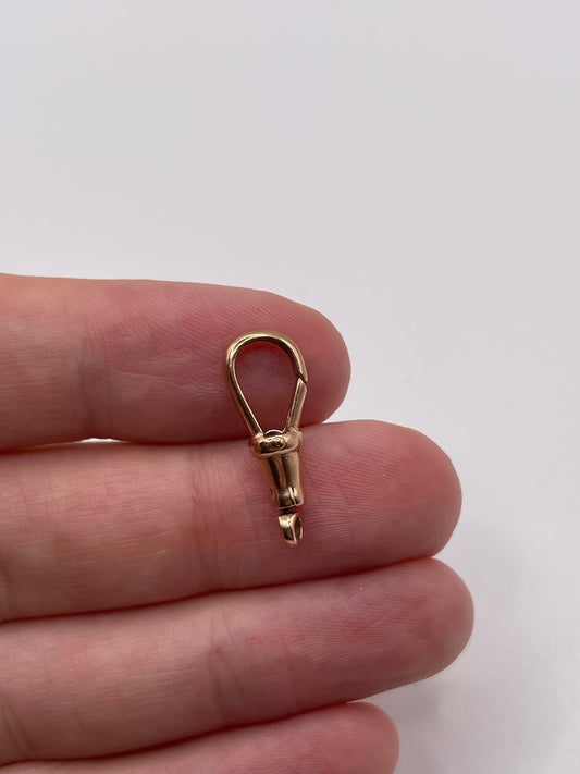 9ct rose gold dog clip 4